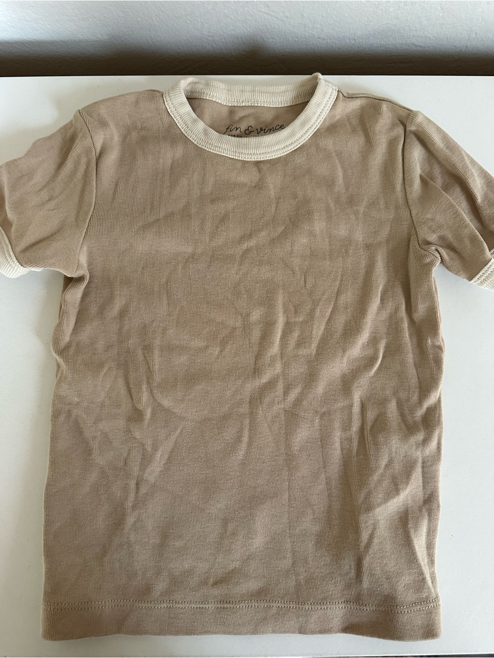 Fin & Vince Ringer Tee Sz 4/5yrs